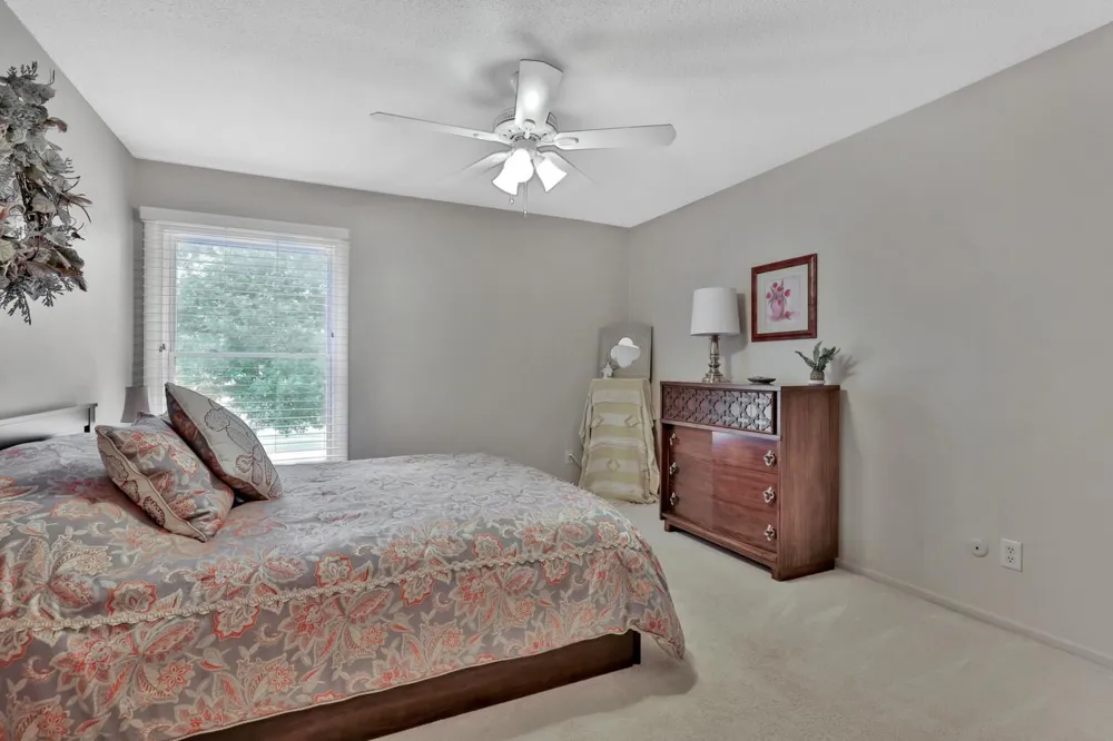 2800 Hamline Avenue #241 Roseville, MN 55113