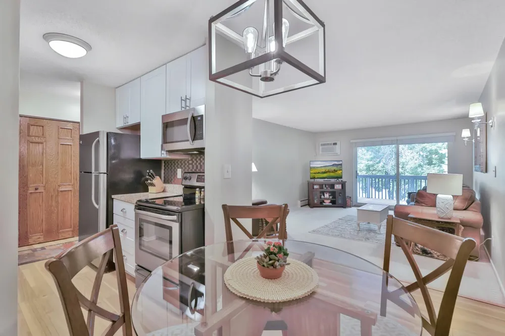 2800 Hamline Avenue #241 Roseville, MN 55113