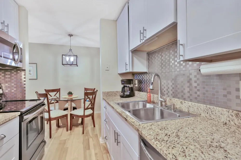 2800 Hamline Avenue #241 Roseville, MN 55113