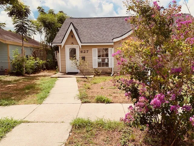 627 Southern Street Corpus Christi, TX 78404