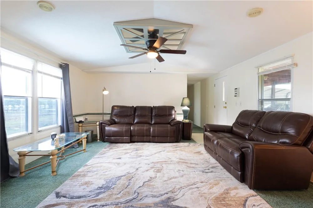 9481 County Road 505 Mathis, TX 78368