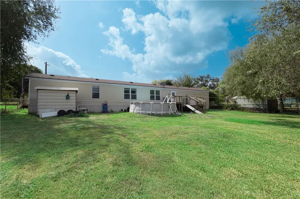 9481 County Road 505 Mathis, TX 78368