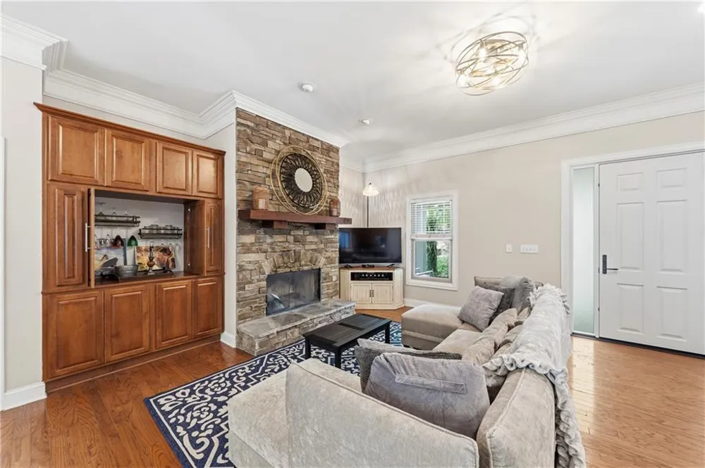 160 Parkside Lane Eatonton, GA 31024