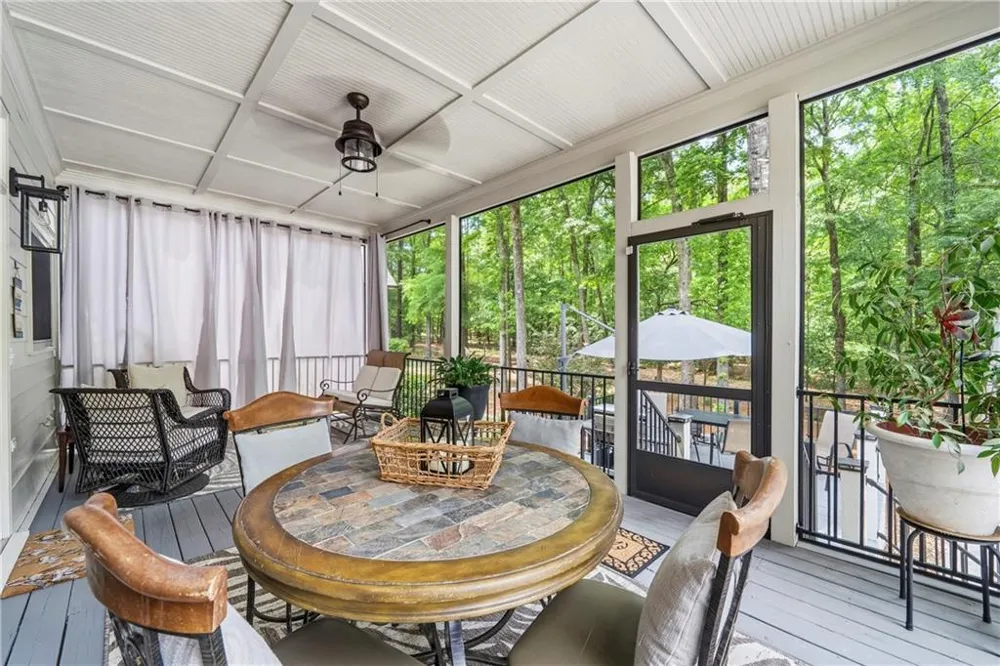 160 Parkside Lane Eatonton, GA 31024