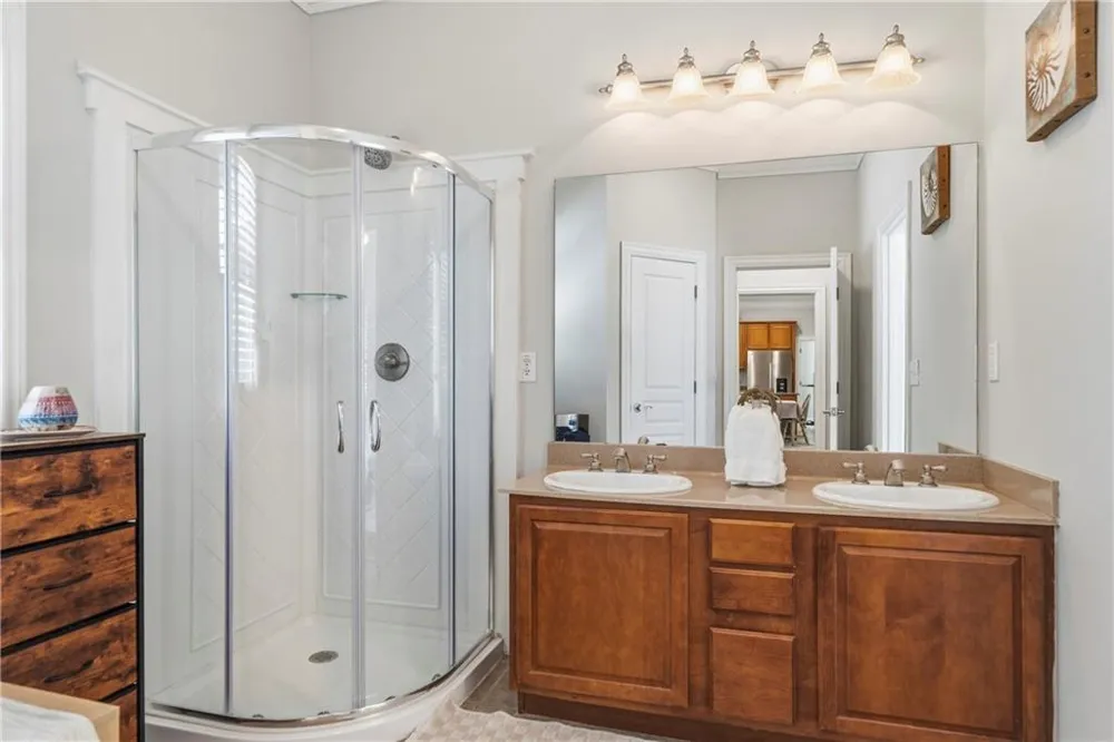 160 Parkside Lane Eatonton, GA 31024