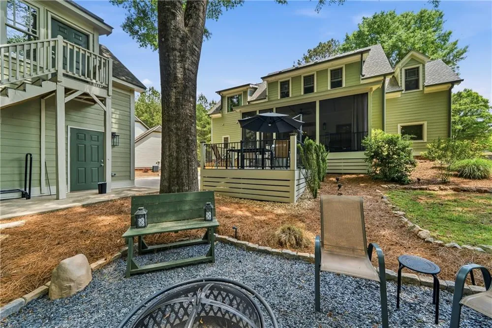 160 Parkside Lane Eatonton, GA 31024