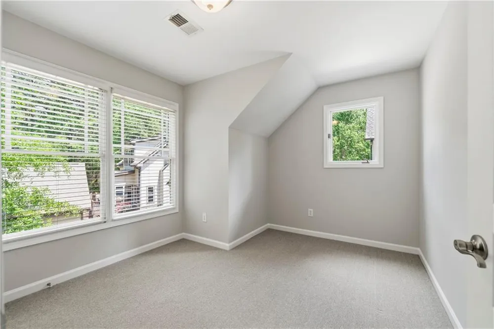 160 Parkside Lane Eatonton, GA 31024