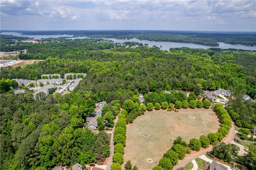 160 Parkside Lane Eatonton, GA 31024