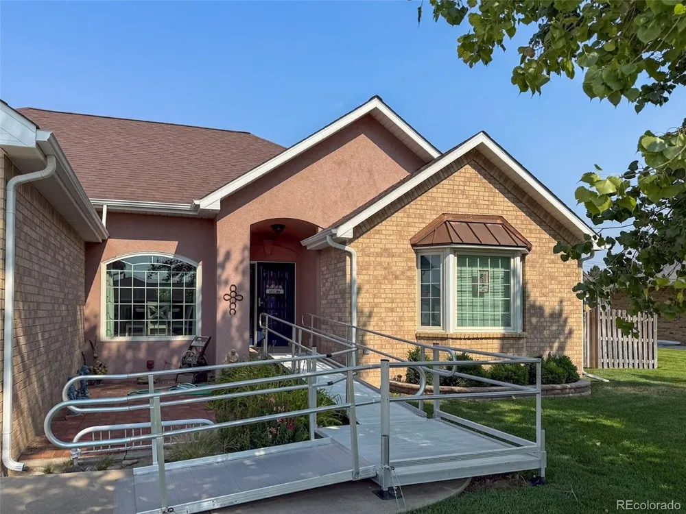 386 Eldridge Street Burlington, CO 80807