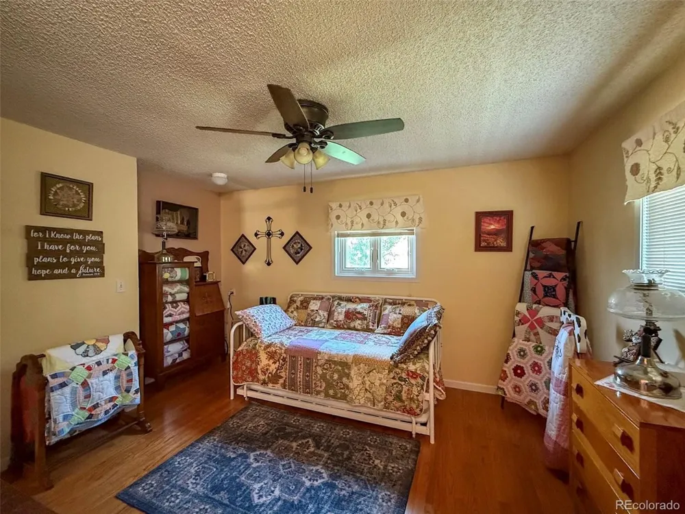 386 Eldridge Street Burlington, CO 80807