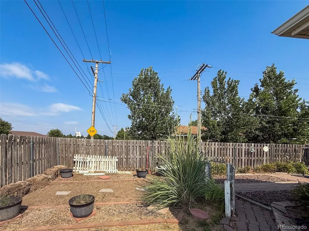 386 Eldridge Street Burlington, CO 80807