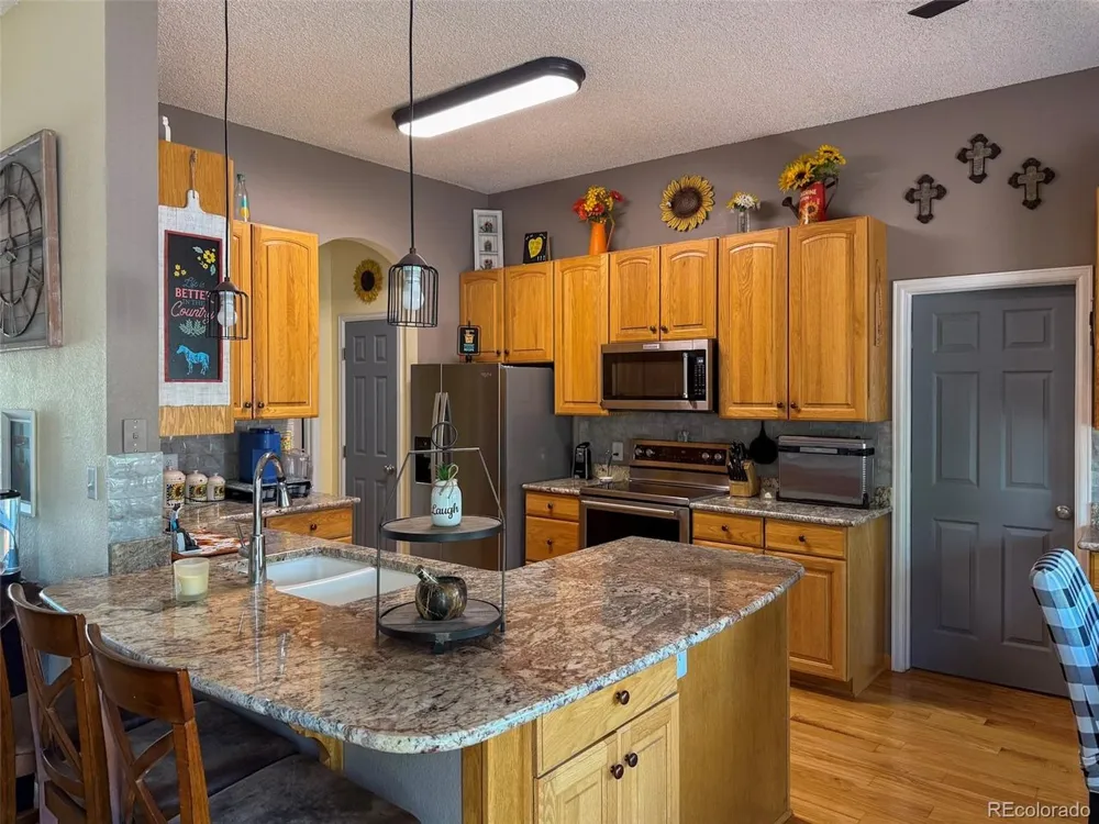 386 Eldridge Street Burlington, CO 80807