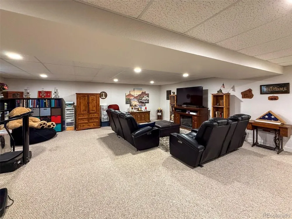 386 Eldridge Street Burlington, CO 80807