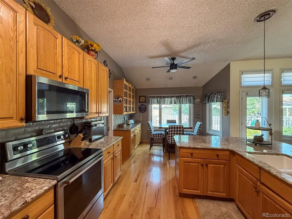 386 Eldridge Street Burlington, CO 80807