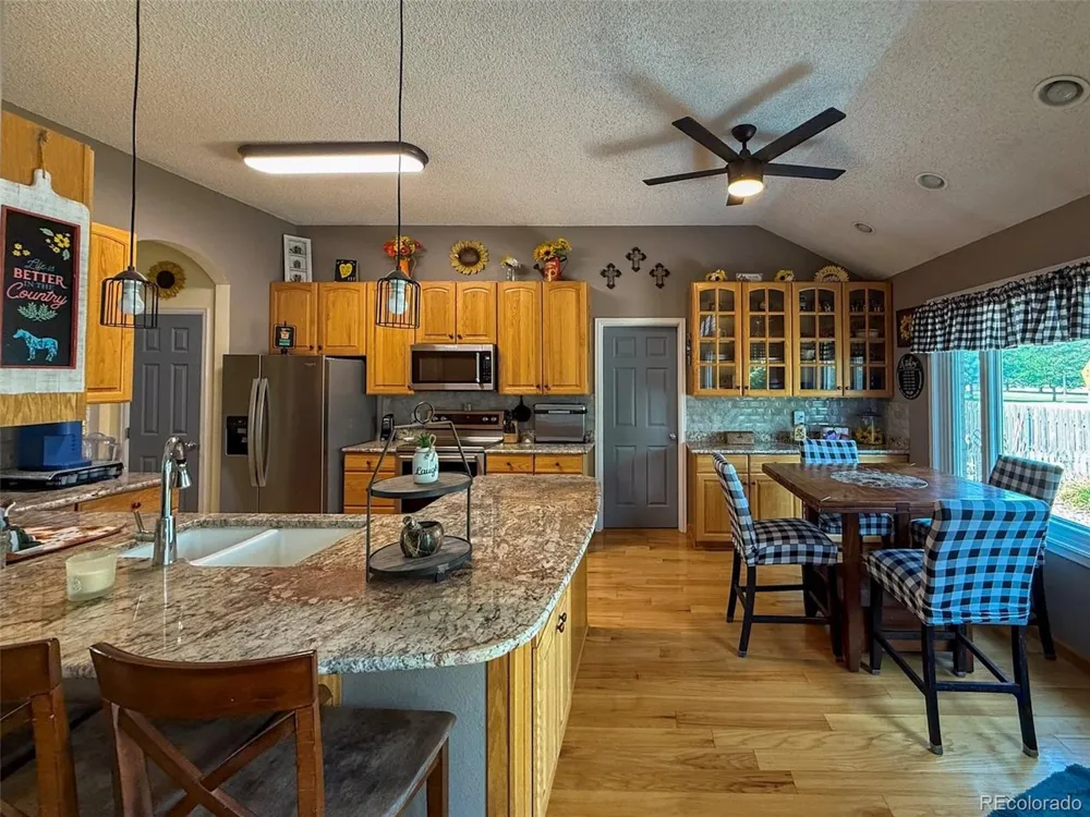 386 Eldridge Street Burlington, CO 80807
