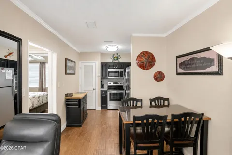 8618 Surf Drive #206