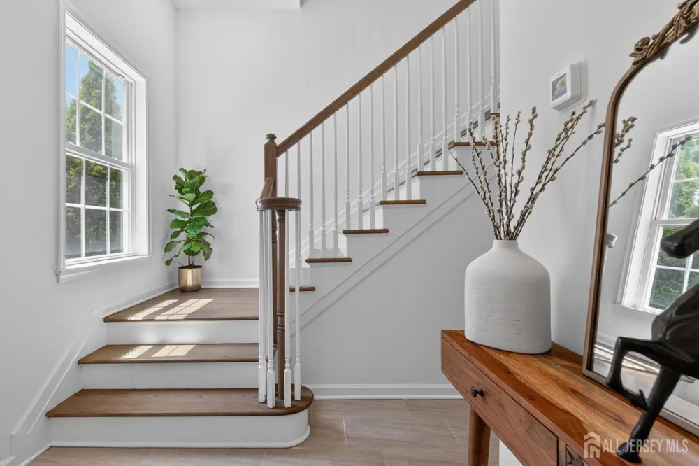 197 Roosevelt Drive Wood-Ridge, NJ 07075