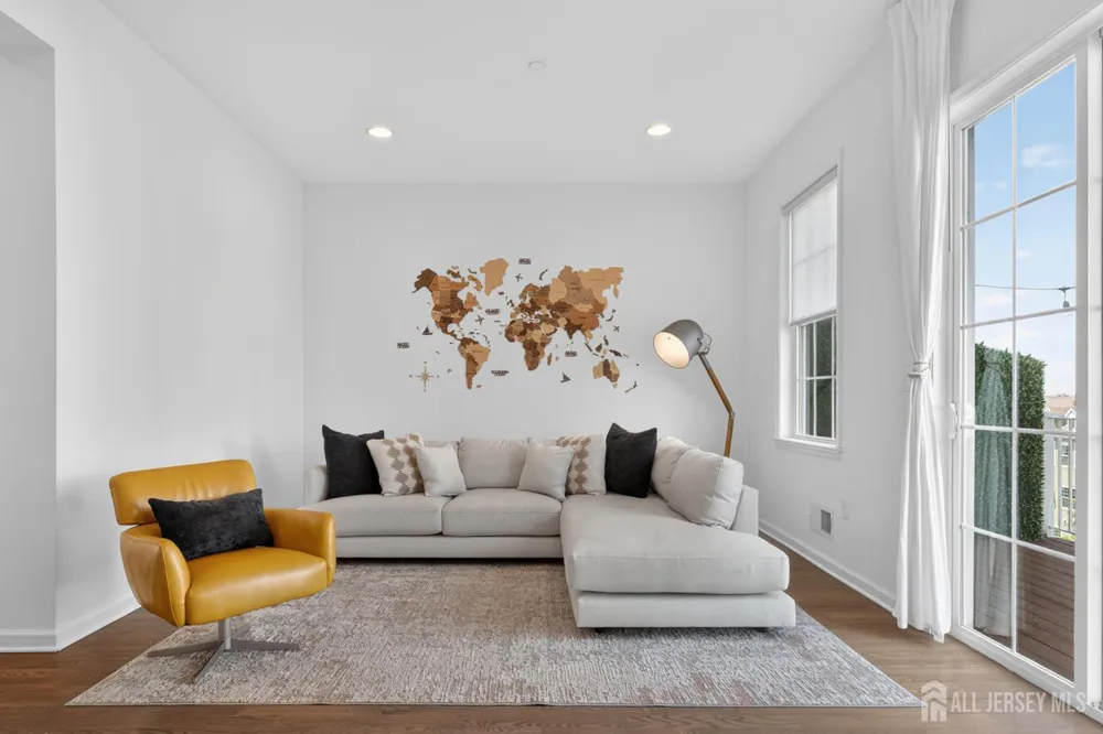 197 Roosevelt Drive Wood-Ridge, NJ 07075
