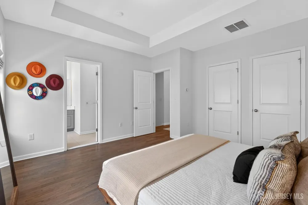 197 Roosevelt Drive Wood-Ridge, NJ 07075