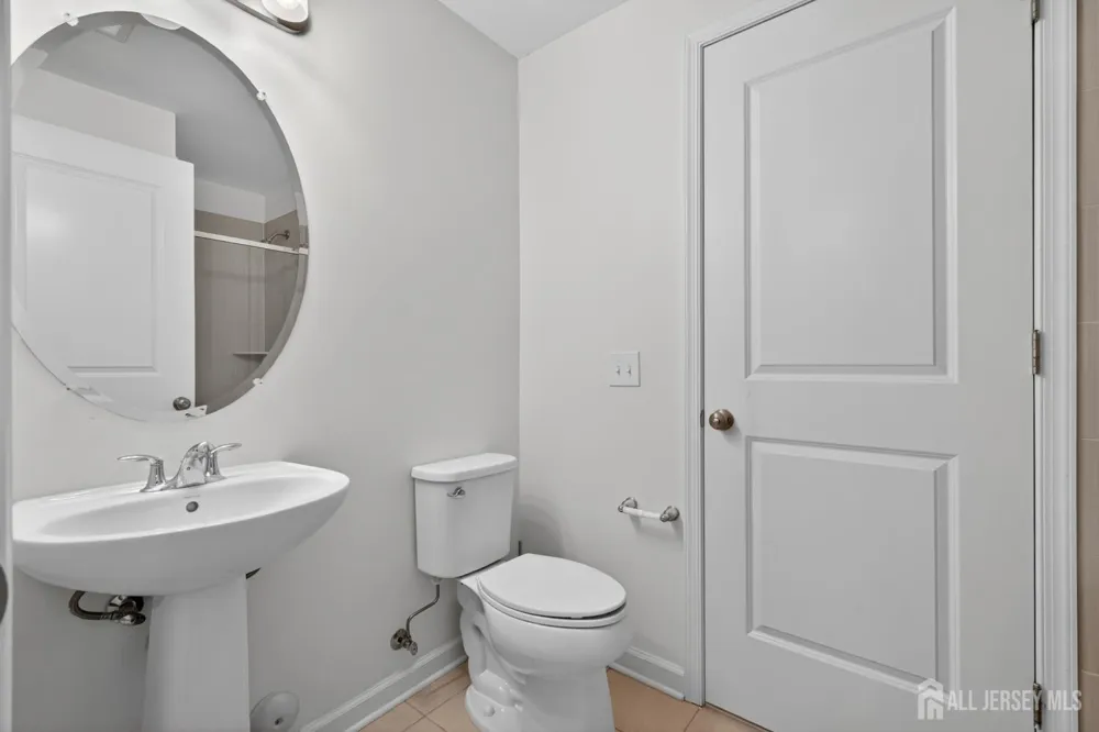 197 Roosevelt Drive Wood-Ridge, NJ 07075