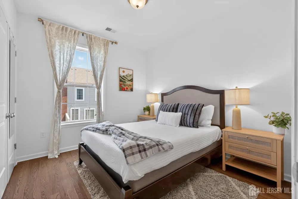 197 Roosevelt Drive Wood-Ridge, NJ 07075