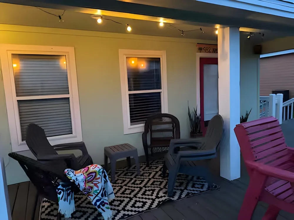 982 Nassau Port Bolivar, TX 77650