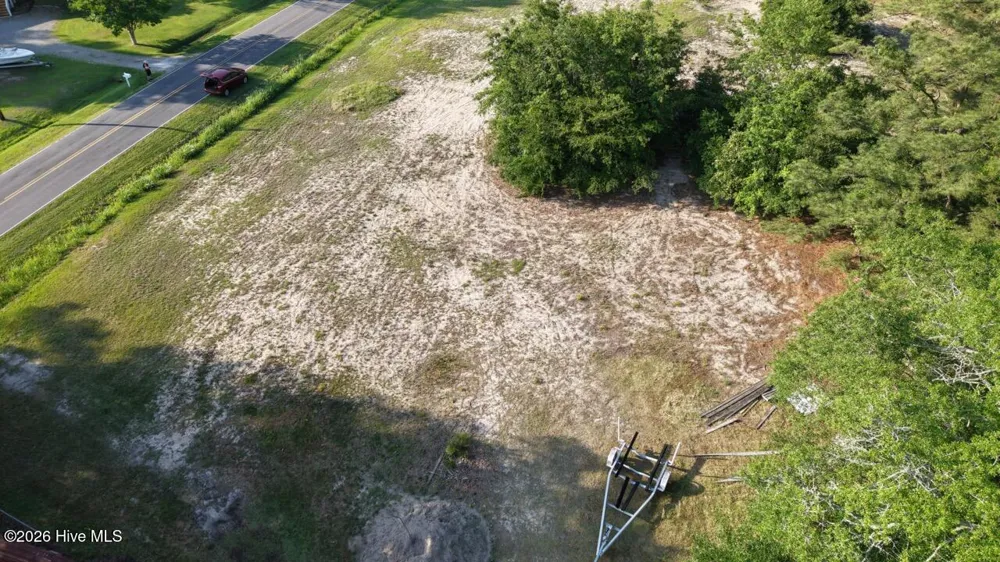 Sr Sr 1322 Street Washington, NC 27889