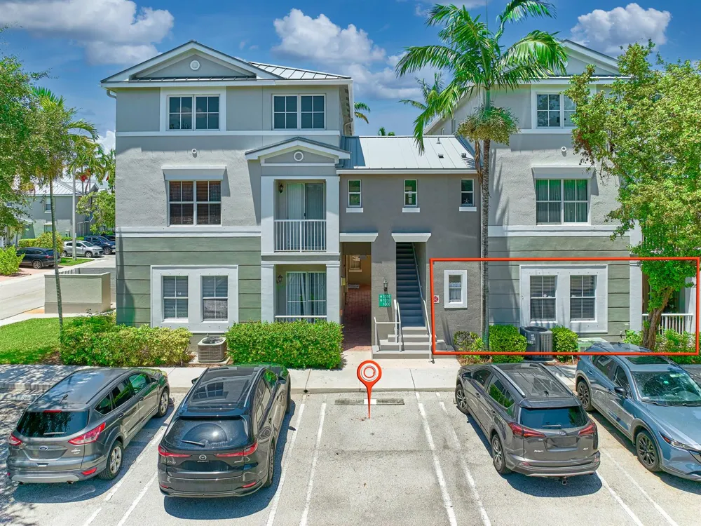 1006 Shoma Drive Royal Palm Beach, FL 33414