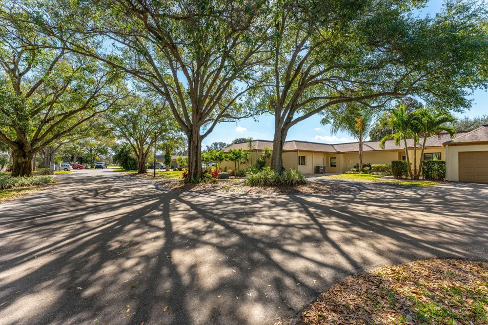 236 Country Club Drive Melbourne, FL 32940