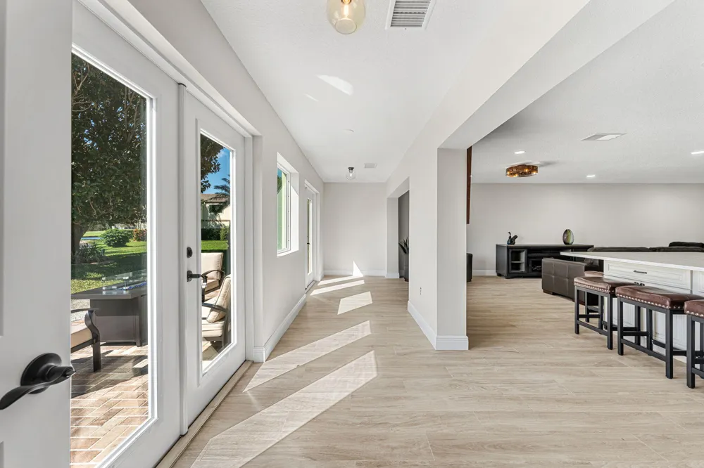 236 Country Club Drive Melbourne, FL 32940