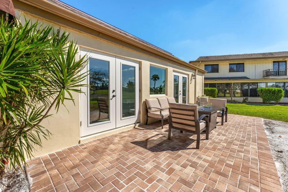 236 Country Club Drive Melbourne, FL 32940