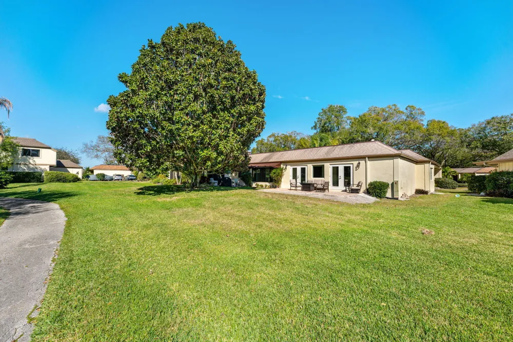 236 Country Club Drive Melbourne, FL 32940