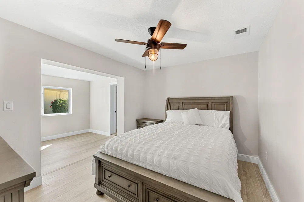 236 Country Club Drive Melbourne, FL 32940