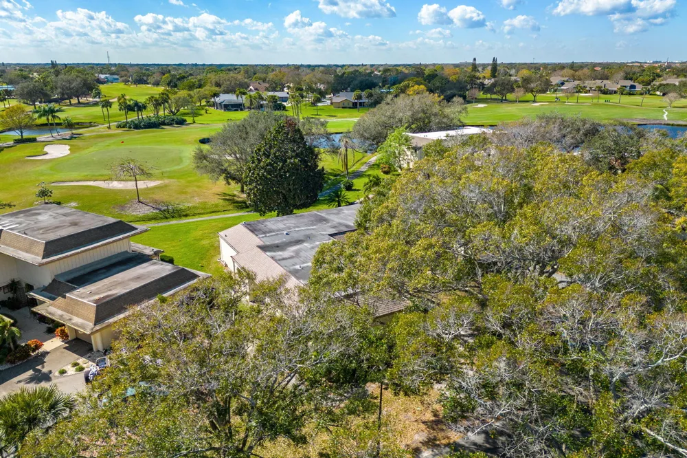 236 Country Club Drive Melbourne, FL 32940