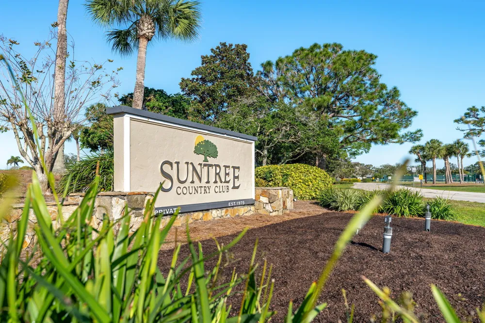 236 Country Club Drive Melbourne, FL 32940