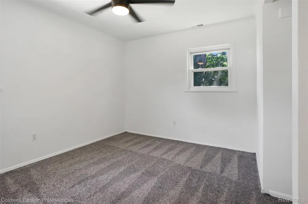 2436 Toby Road Orion Charter Township, MI 48359