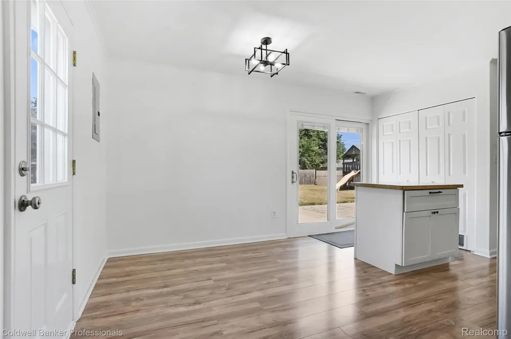 2436 Toby Road Orion Charter Township, MI 48359