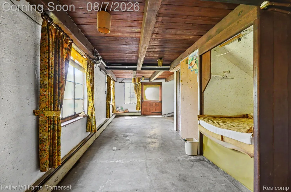 6920 Coolidge Highway Troy City, MI 48098