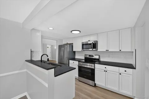 124 E Lafayette Street