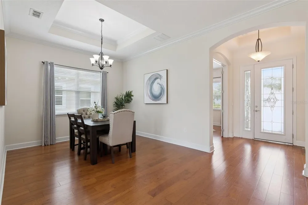 1121 GARDENSHIRE LANE Deland, FL 32724