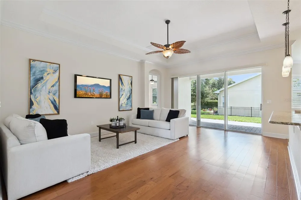 1121 GARDENSHIRE LANE Deland, FL 32724