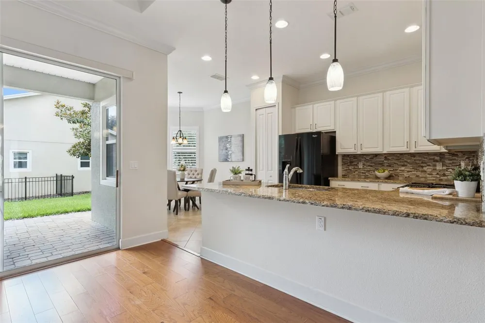 1121 GARDENSHIRE LANE Deland, FL 32724