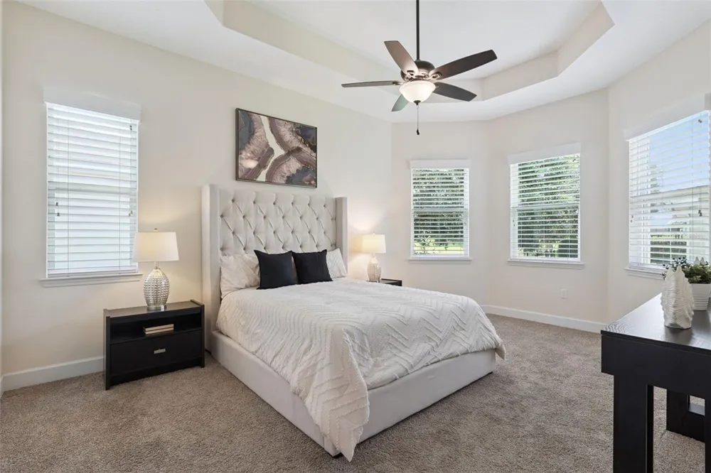 1121 GARDENSHIRE LANE Deland, FL 32724