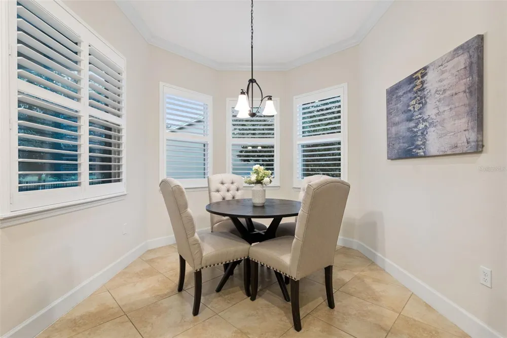 1121 GARDENSHIRE LANE Deland, FL 32724
