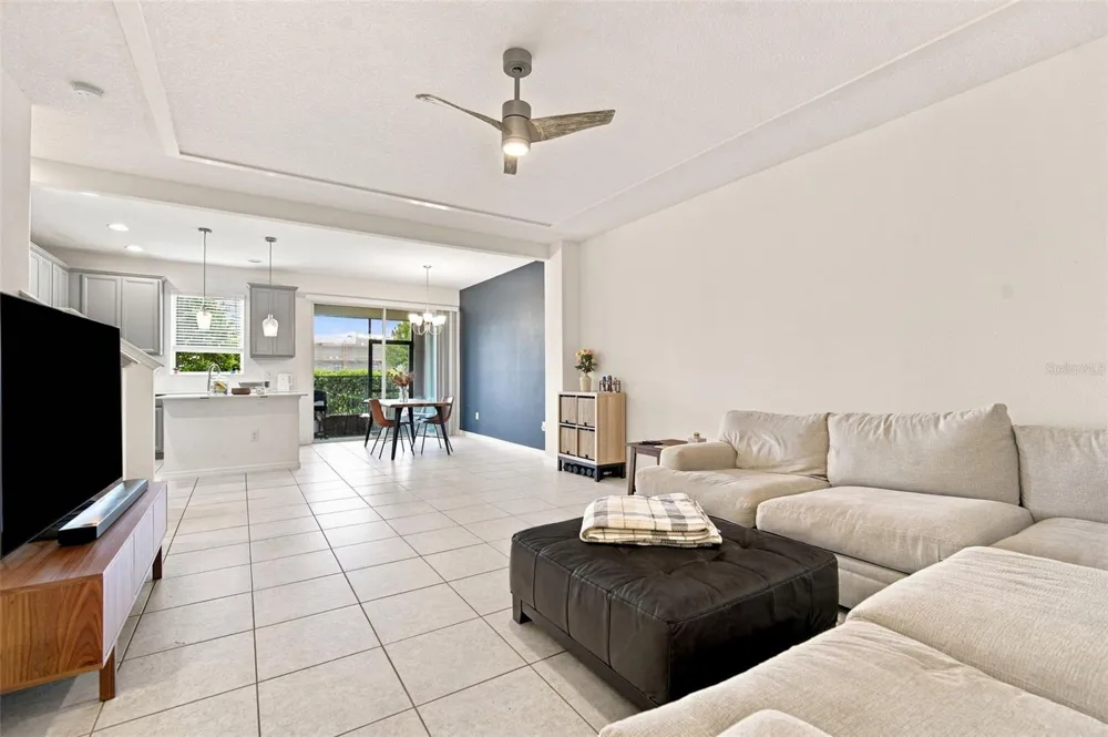 6252 CAMINO DRIVE Apollo Beach, FL 33572