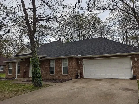 708 Cherokee Drive