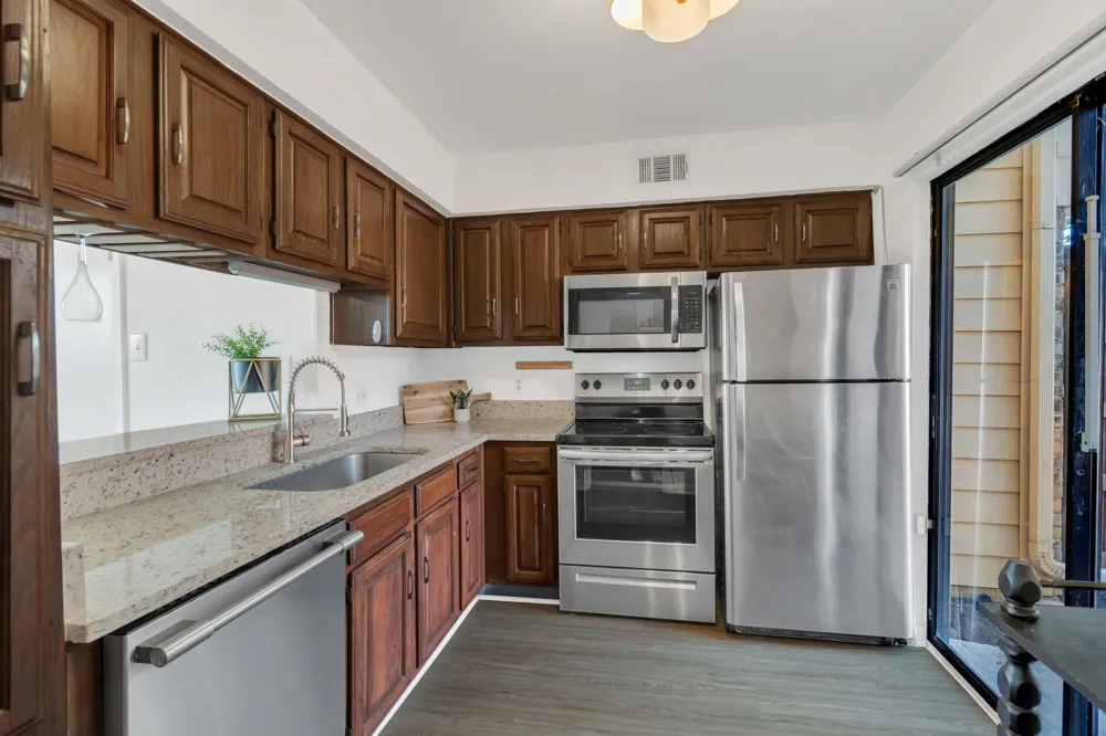 2503 Tierra #1 Irving, TX 75038