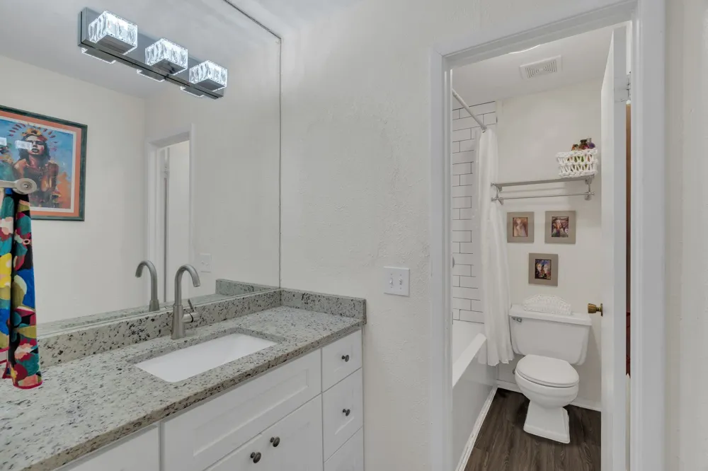2503 Tierra #1 Irving, TX 75038