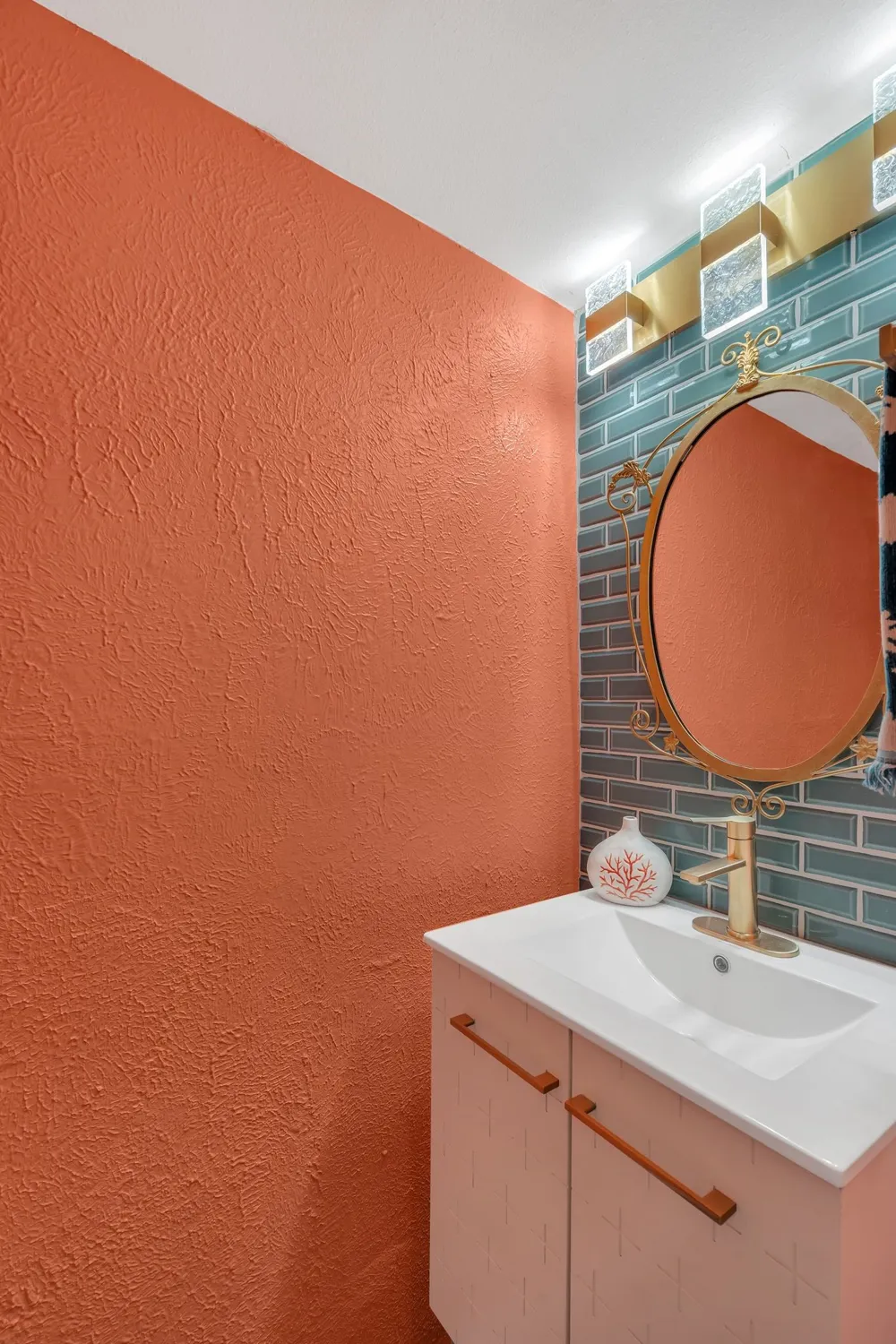 2503 Tierra #1 Irving, TX 75038