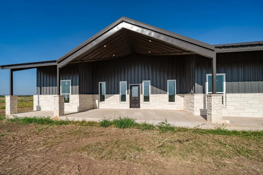 12274 PR 319 Hawley, TX 79525